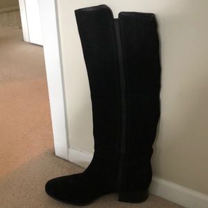 Steve Madden pull on suede boots size 8